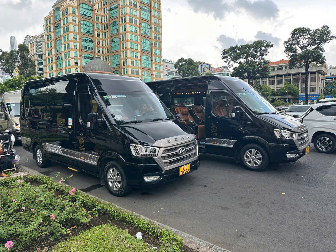 Thuê xe đưa đón sân bay Tân Sơn Nhất đi Mộc Bài