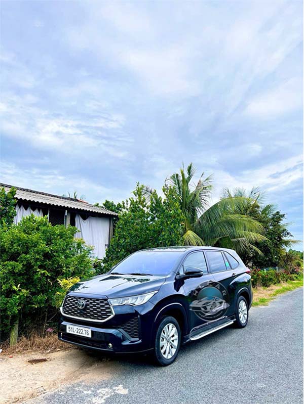 Thuê xe 7 chỗ tự lái TPHCM