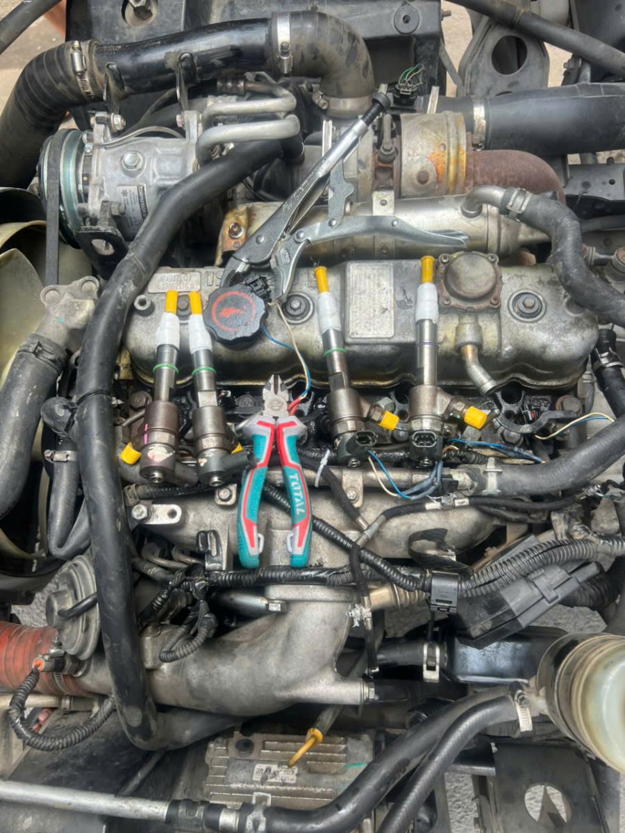 Sửa chữa bảo dưỡng máy gầm ô tô 24/7 chuyên nghiệp tại Garage Hòe Lê