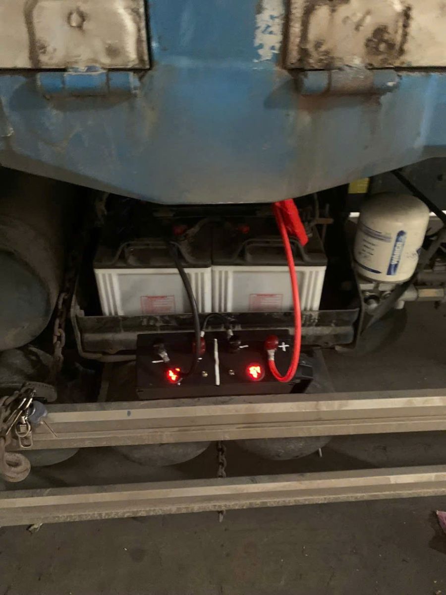 Cứu hộ kích bình ắc quy ô tô TPHCM