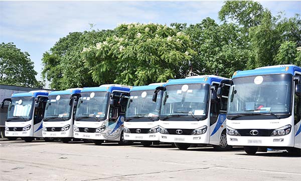 thuê xe 29 chỗ HCM