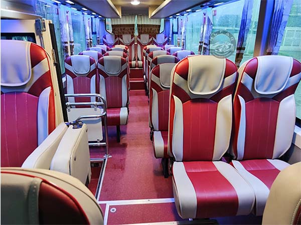 Thuê xe 30 chỗ TPHCM